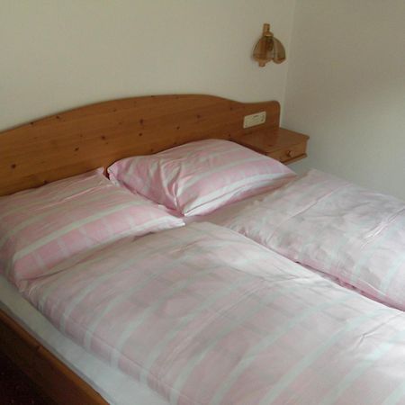 Hotel-Pension Flora Saalbach-Hinterglemm Bagian luar foto